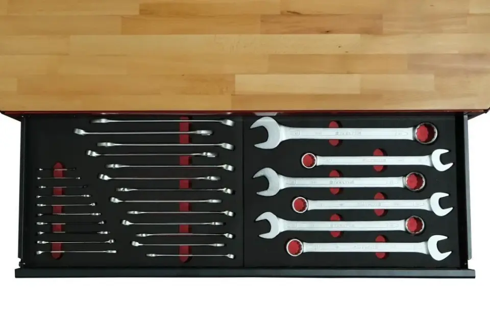 Grand Master Seri Takım Dolabı (7 Çekmeceli)